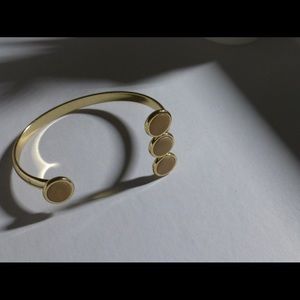 Banana republic bangle cuff gold cream brown